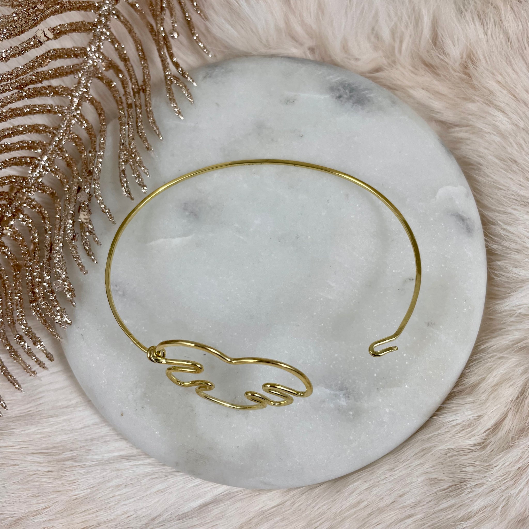 Monstera Clasping Bracelet