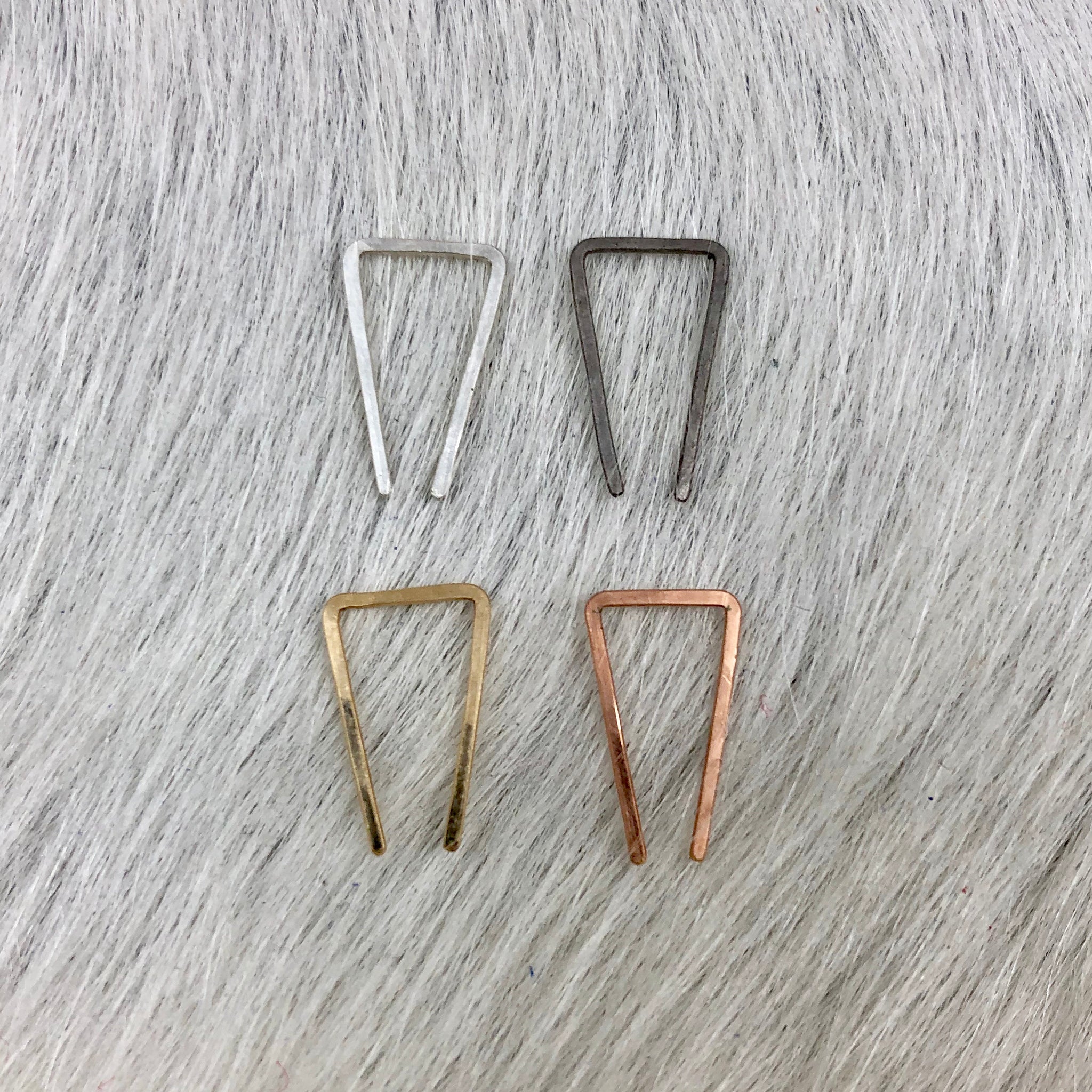 Staple Earring